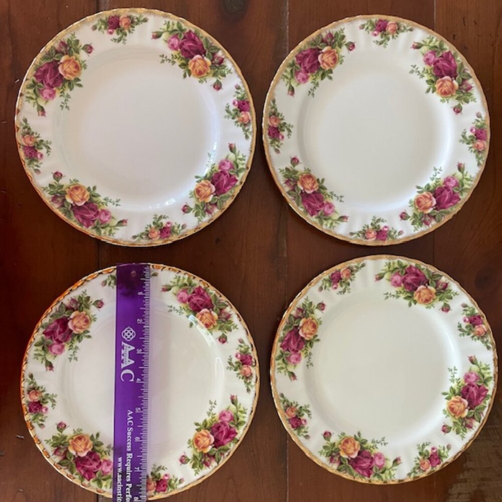 Royal Albert Old Country Rose LOT of 4 Salad or Dessert Plates 8" wide